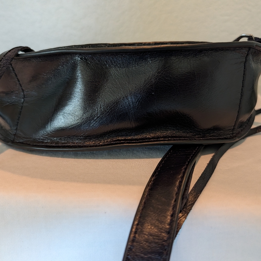 Rebecca Minkoff Mini Vanity black leather saddle crossbody bag - Picture 5 of 6
